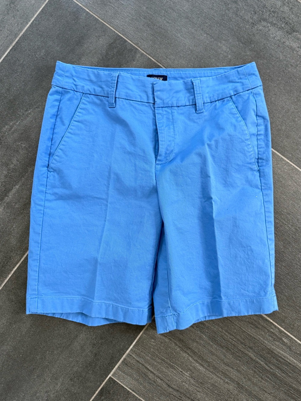 J. Crew Women’s Bermuda Bright Blue Flat-Front Shorts size 0 EUC
